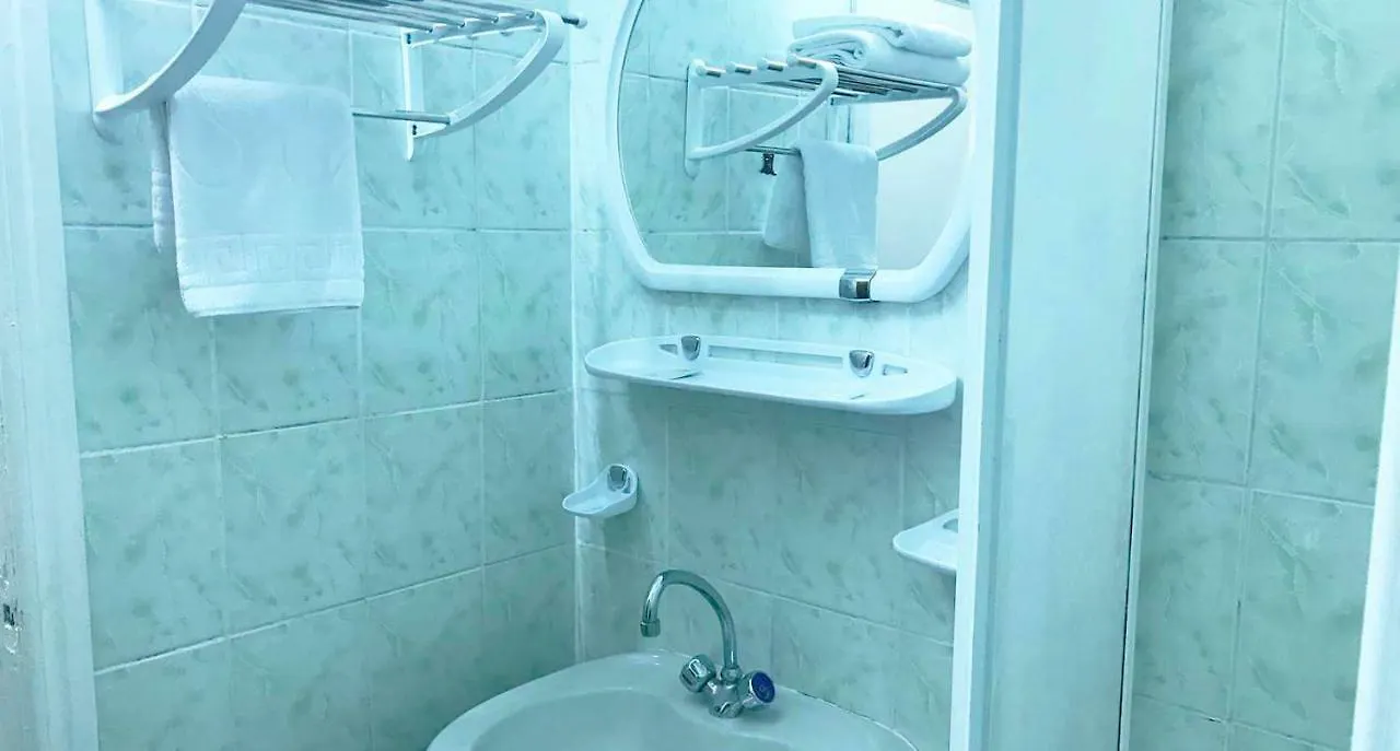 Kozatsky On Antonova Hotel Kyiv 2*,  Ukraine